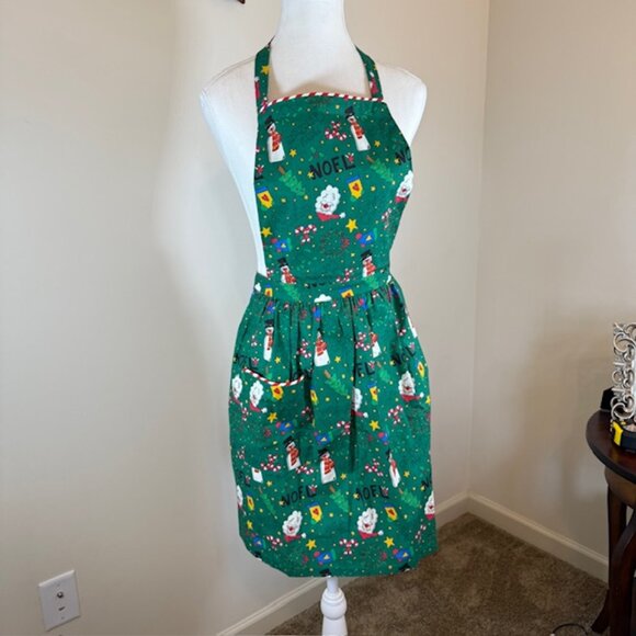 Homemade Other - APRON CHRISTMAS  THEME, 2 pockets, long ties that wrap around, cotton Snowman